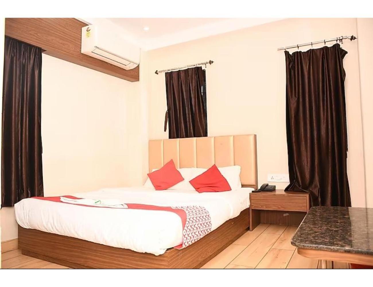 Sona Lodge, Siliguri Eksteriør billede