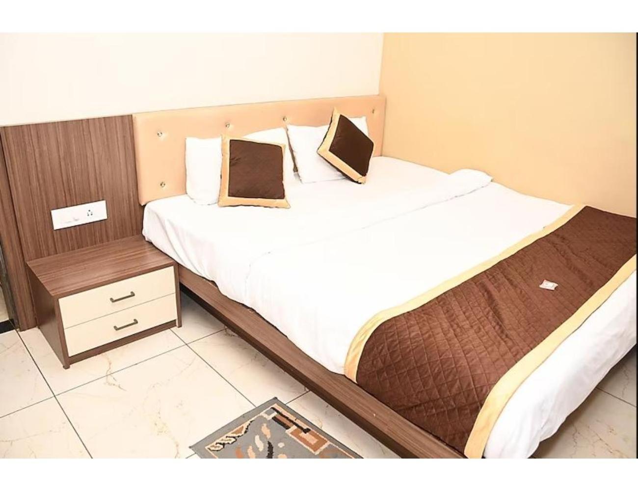 Sona Lodge, Siliguri Eksteriør billede